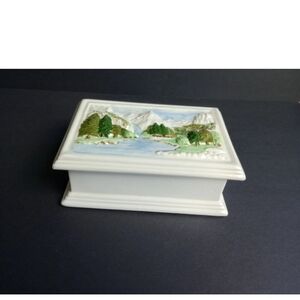 Vintage Hershey Molds Forest / Mountain Scene Ceramic Jewerly White Box See Desc